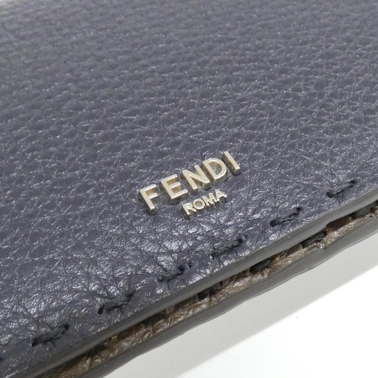 フェンディ SELLERIA 7M0355 AP3C 財布