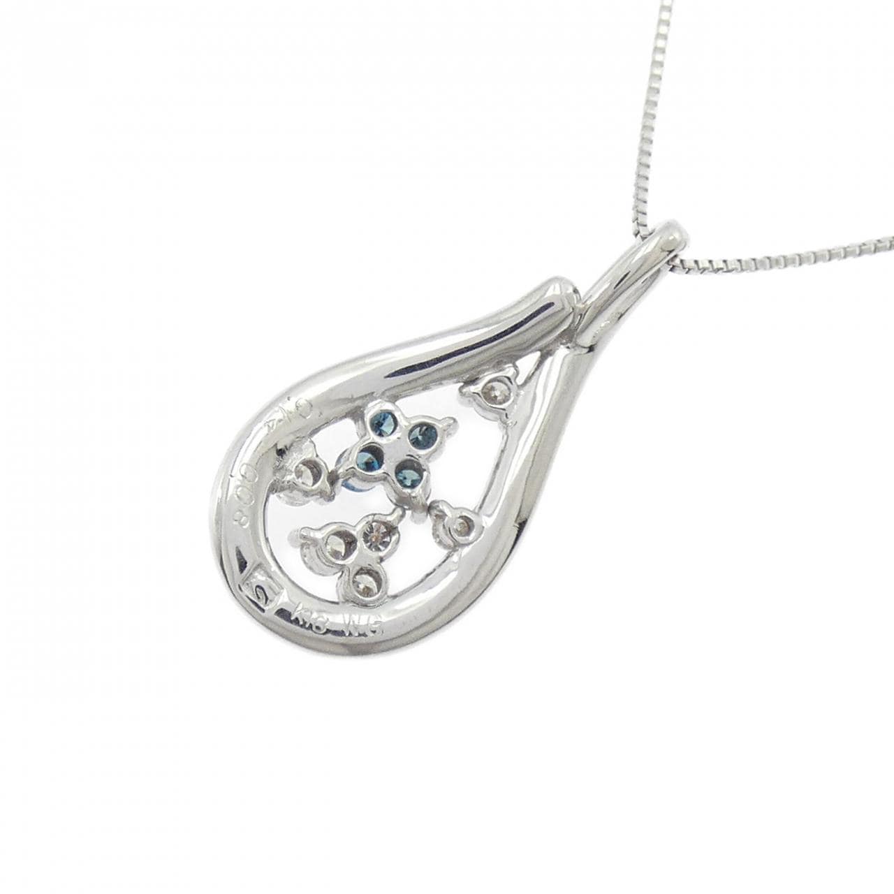 K18WG フラワー ダイヤモンド ネックレス 0.08CT