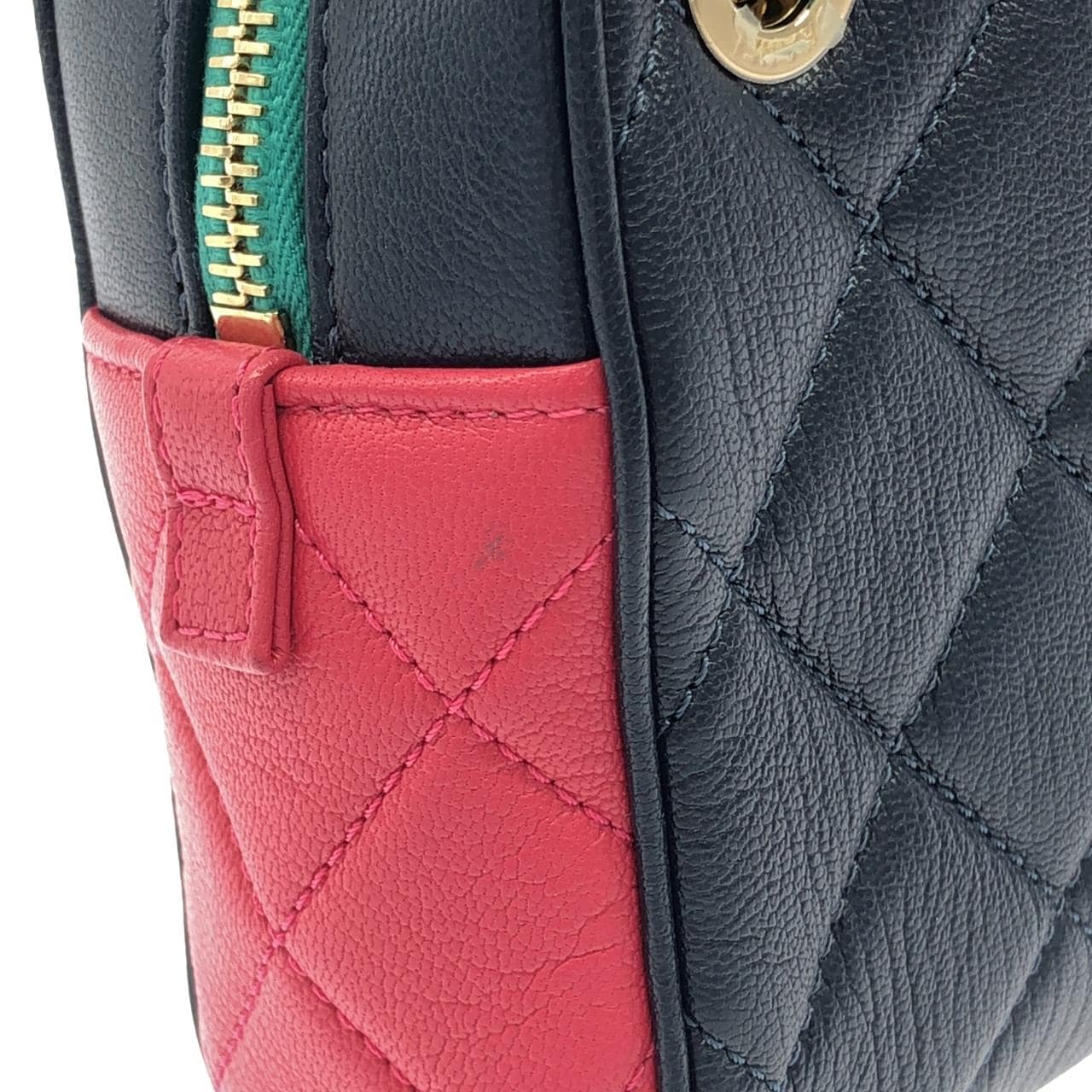 シャネル ショルダーバッグ