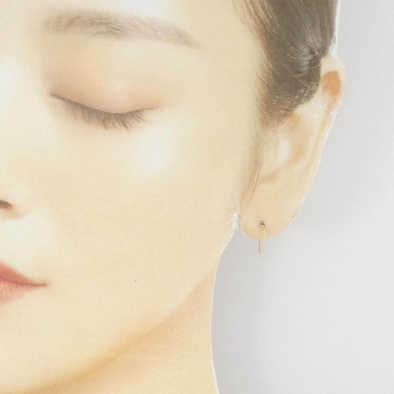 K18YG earrings
