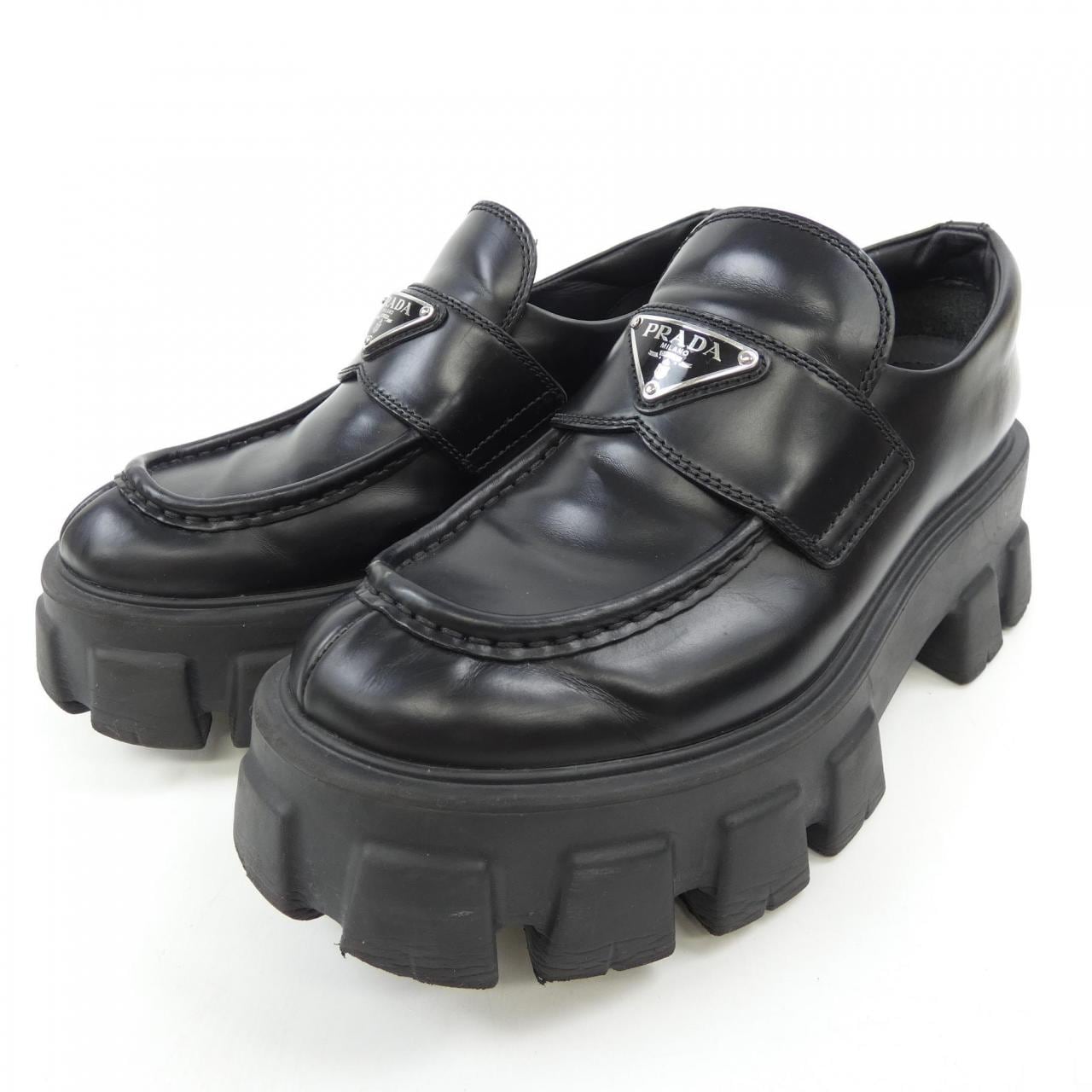 プラダ PRADA モノリス ローファー トライアングルロゴ 1D649M シューズ