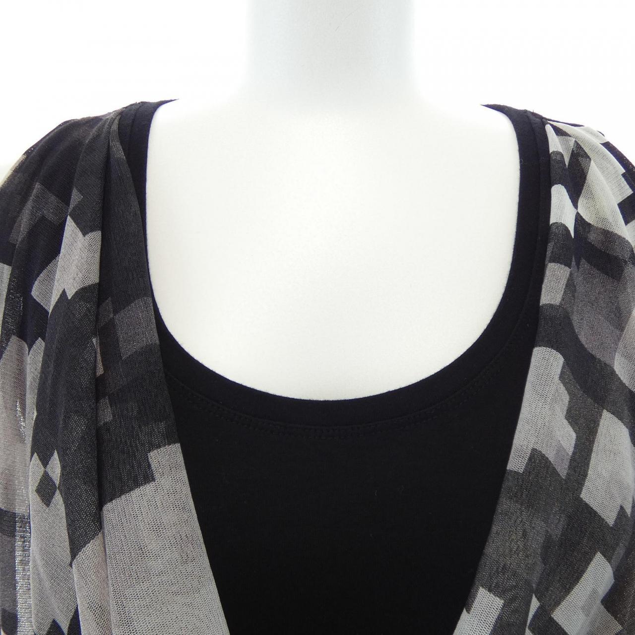 イッセイミヤケ ISSEY MIYAKE IM11JK019 トップス