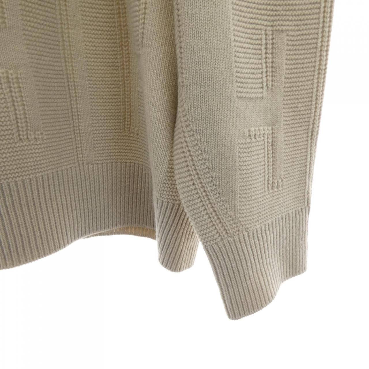 エルメス HERMES *07-7706. パーカー