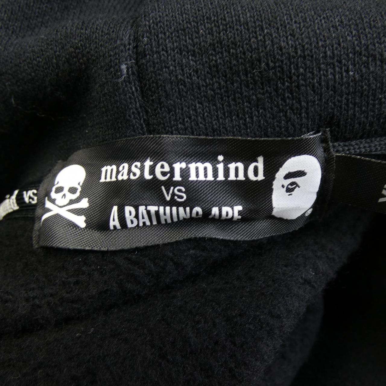 アベイシングエイプ A BATHING APE mastermind パーカー