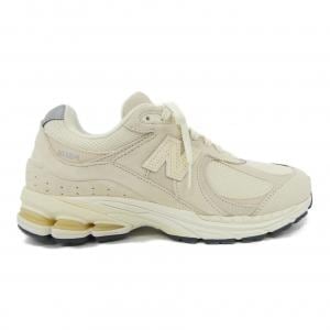 ニューバランス NEW BALANCE M2002RCC スニーカー