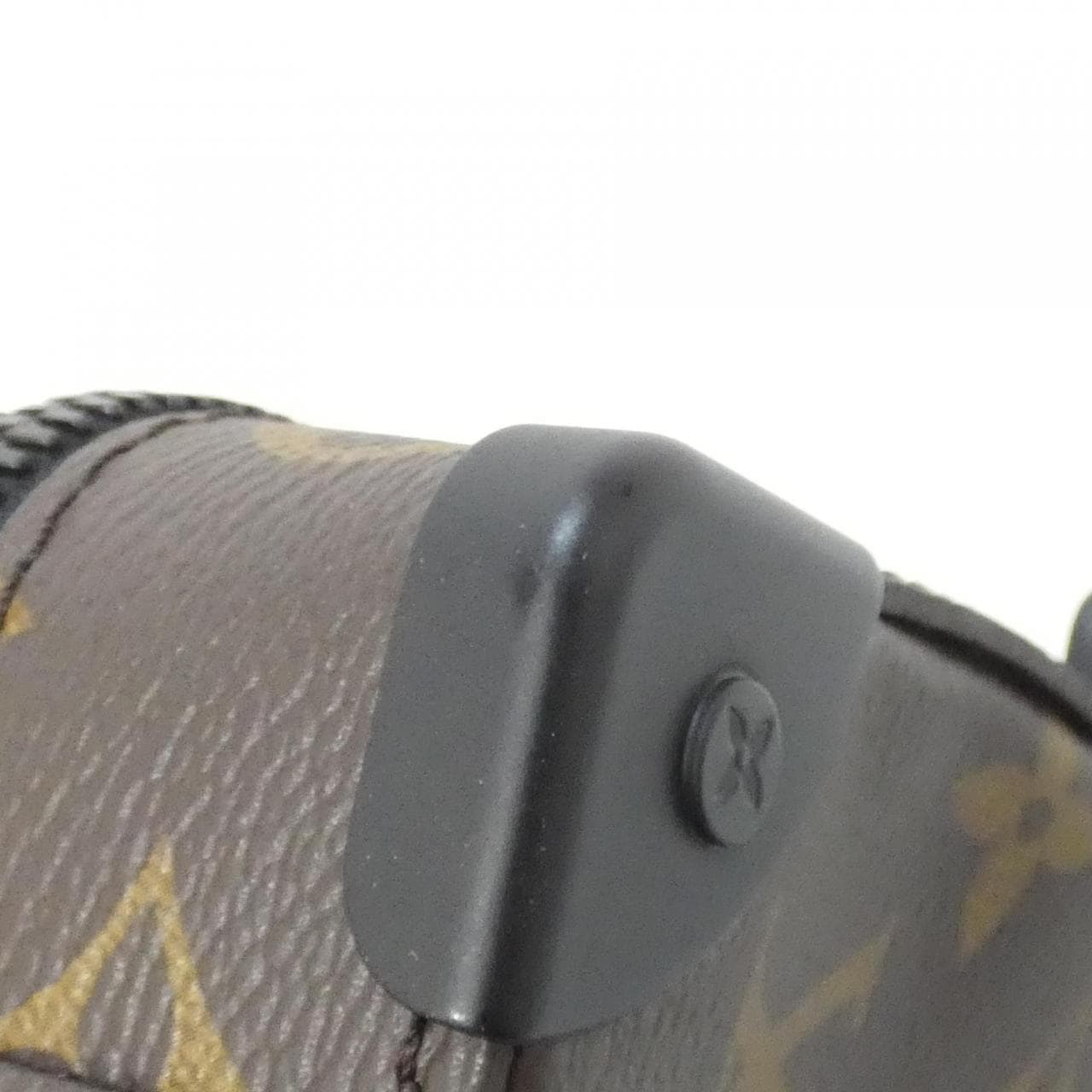 ルイヴィトン モノグラム マカサー ハンドル ソフトトランク M45935 ショルダーバッグ