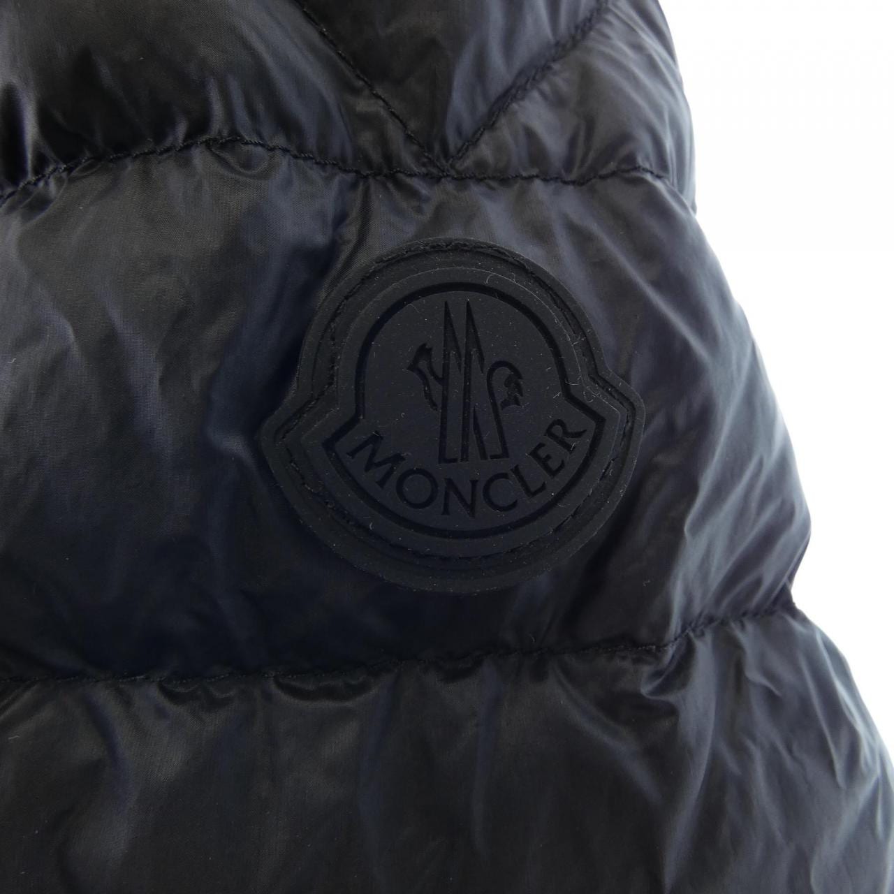 モンクレール MONCLER ダウンジャケット