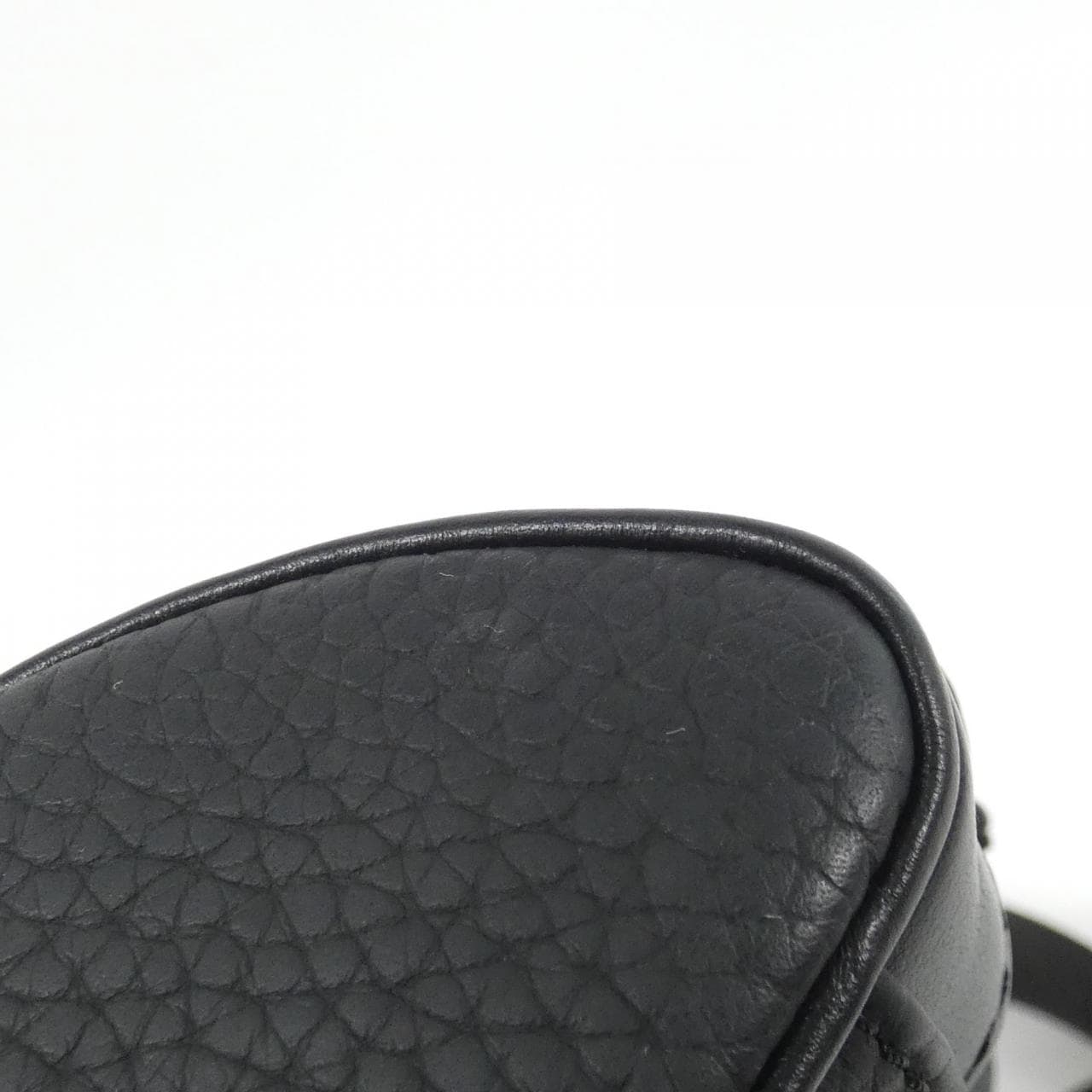 ルイヴィトン トリヨン クリストファーXS M58495 ショルダーバッグ