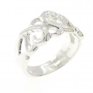 ティファニー トリプルラビングハート リング