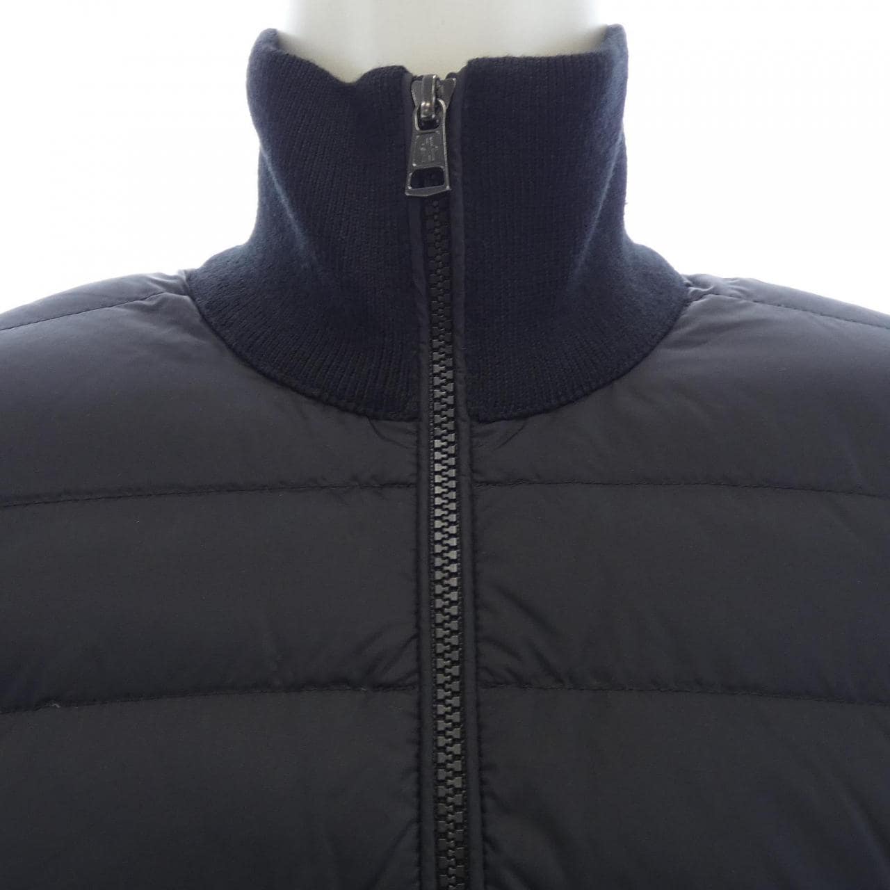 モンクレール MONCLER 20919B50700 ダウンジャケット