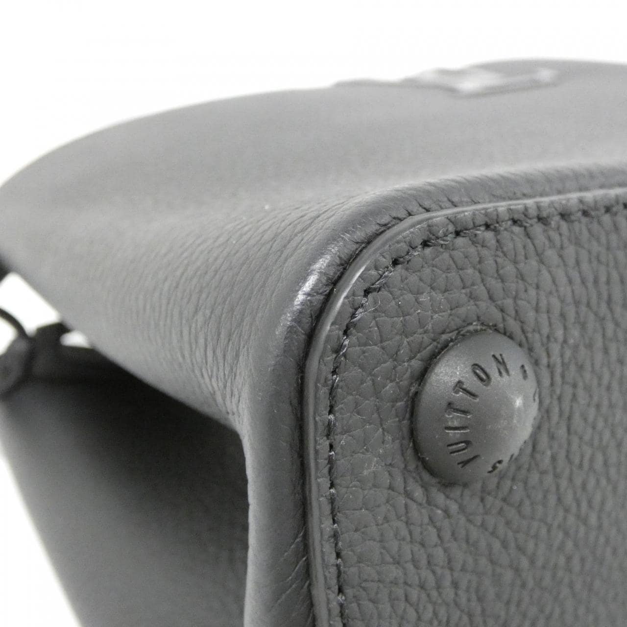ルイヴィトン カプシーヌEW MM M23947 バッグ