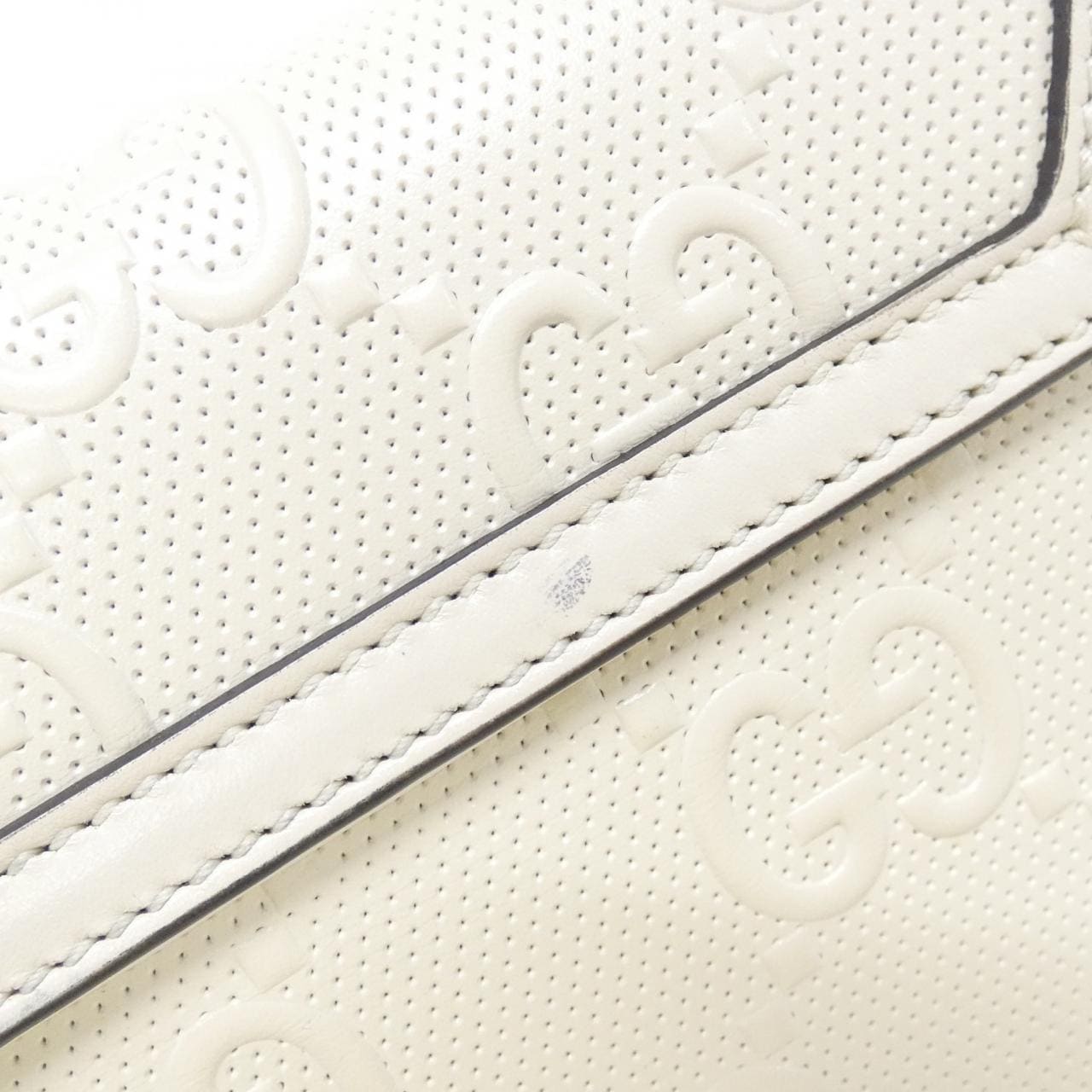 グッチ 625782 1W3AN ショルダーバッグ