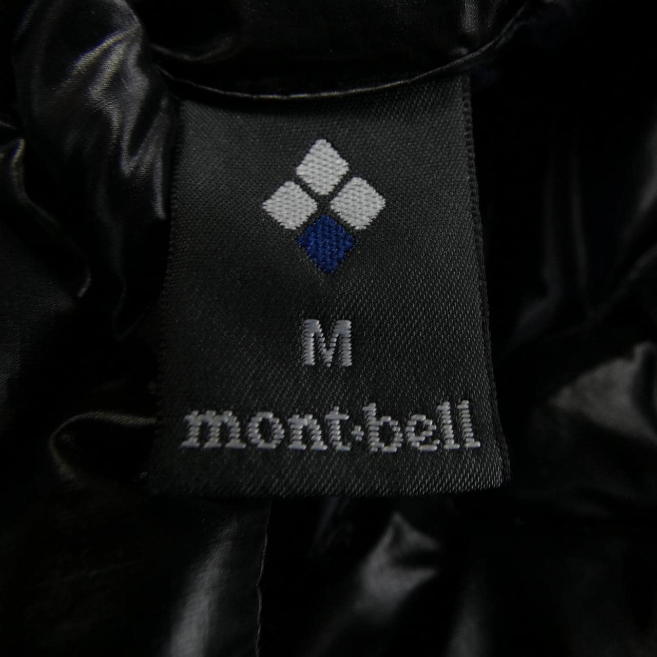 モンベル MONT BELL 1101466 ダウンジャケット