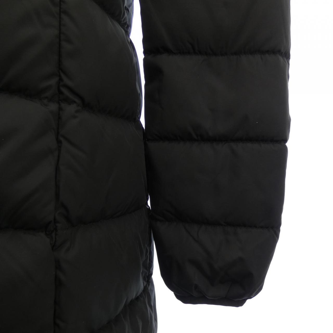 モンクレール MONCLER ダウンコート