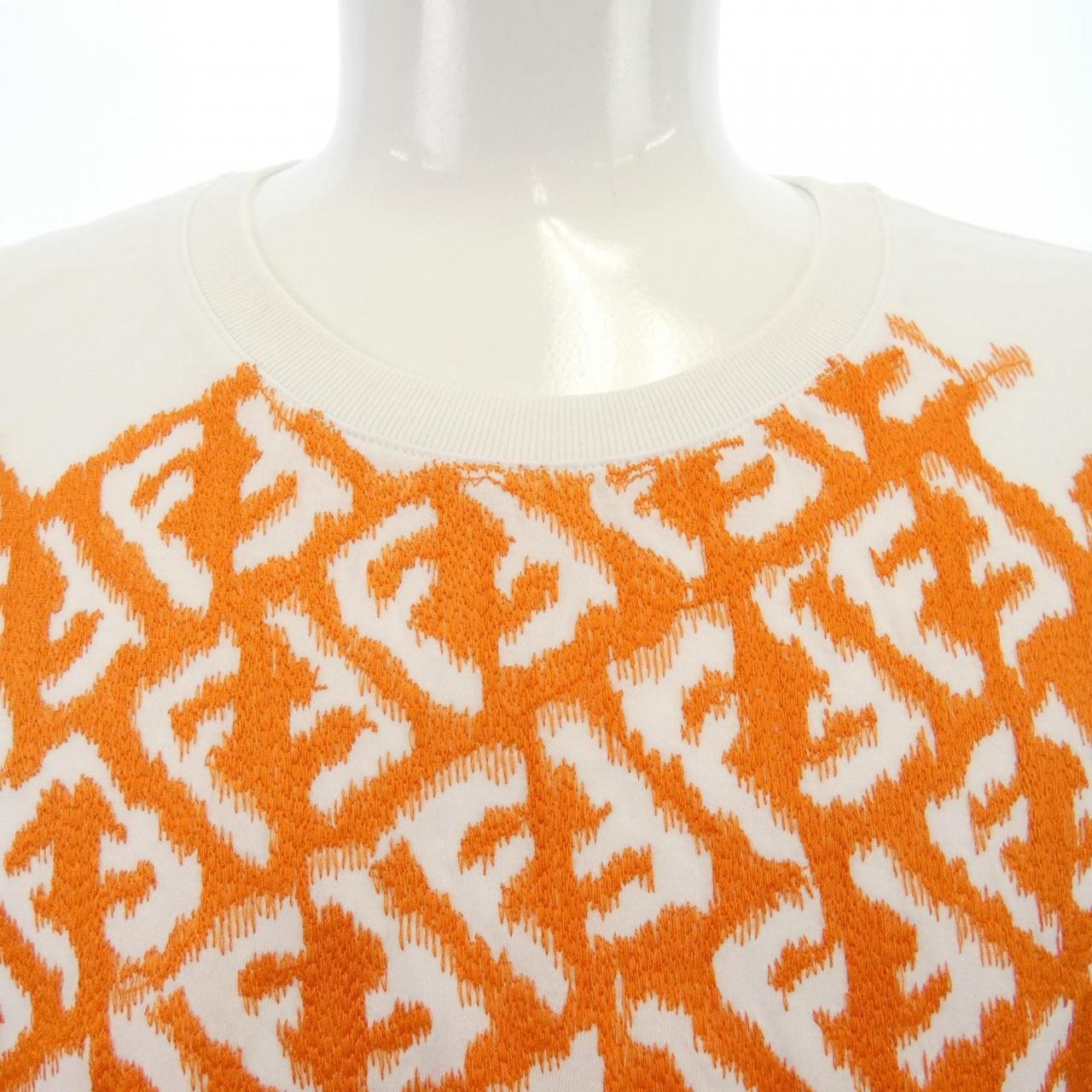 フェンディ FENDI FY0936 AN25 Tシャツ