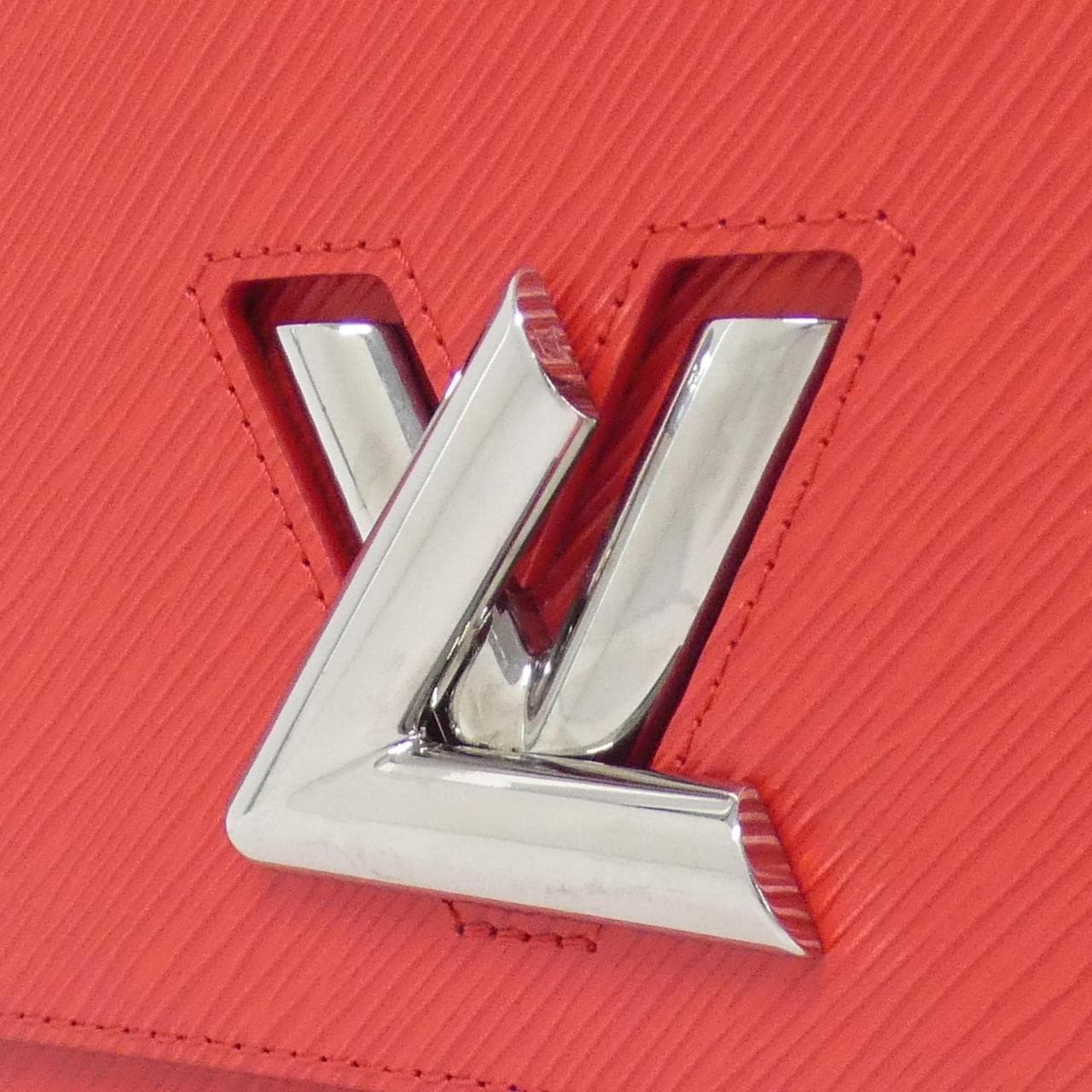 ルイヴィトン エピ ツイスト MM M50523 ショルダーバッグ