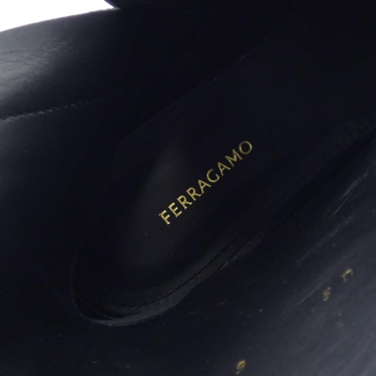 フェラガモ FERRAGAMO ELMIRA ブーツ