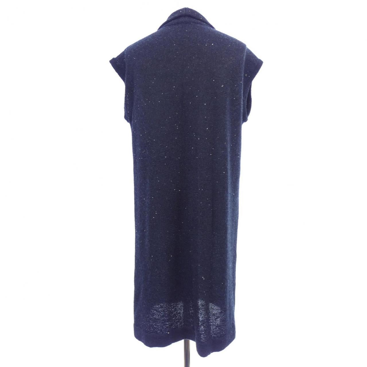 トゥルトラサルディ TRU TRUSSARDI ベスト