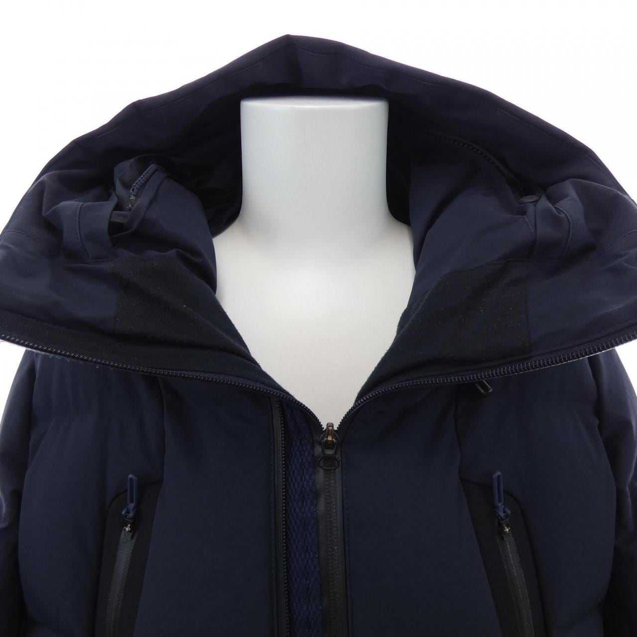 Descente DESCENTE down jacket