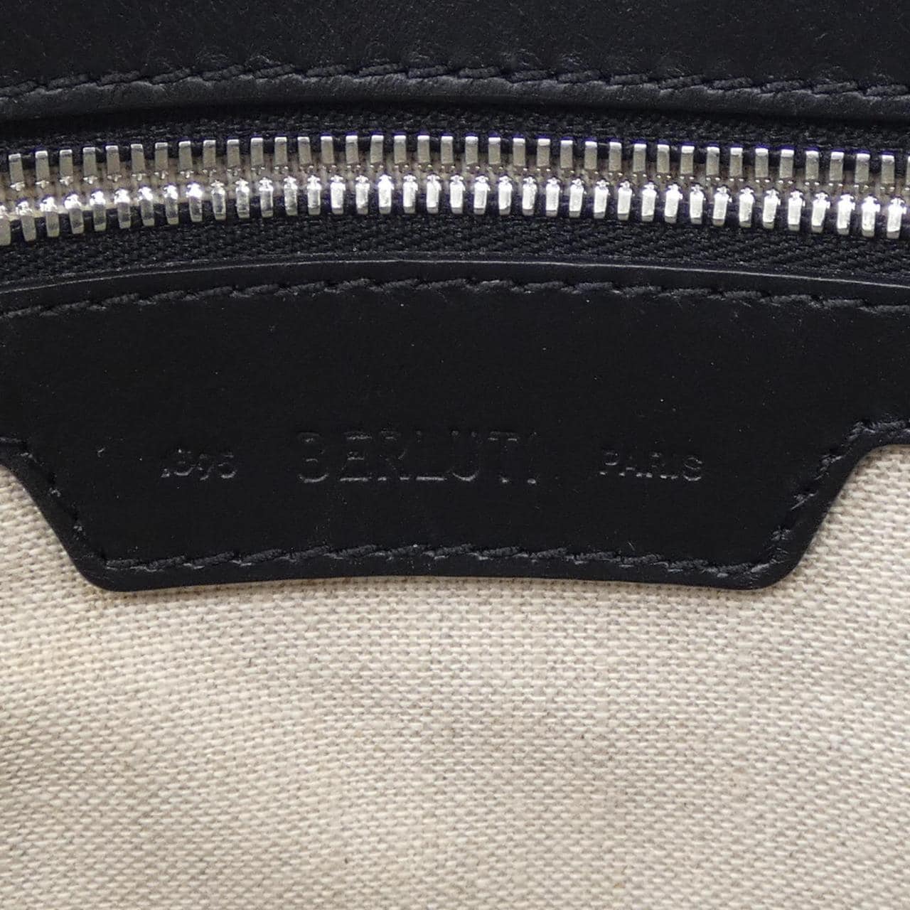 ベルルッティ Berluti トゥジュールスクリットレザートートバッグ BAG