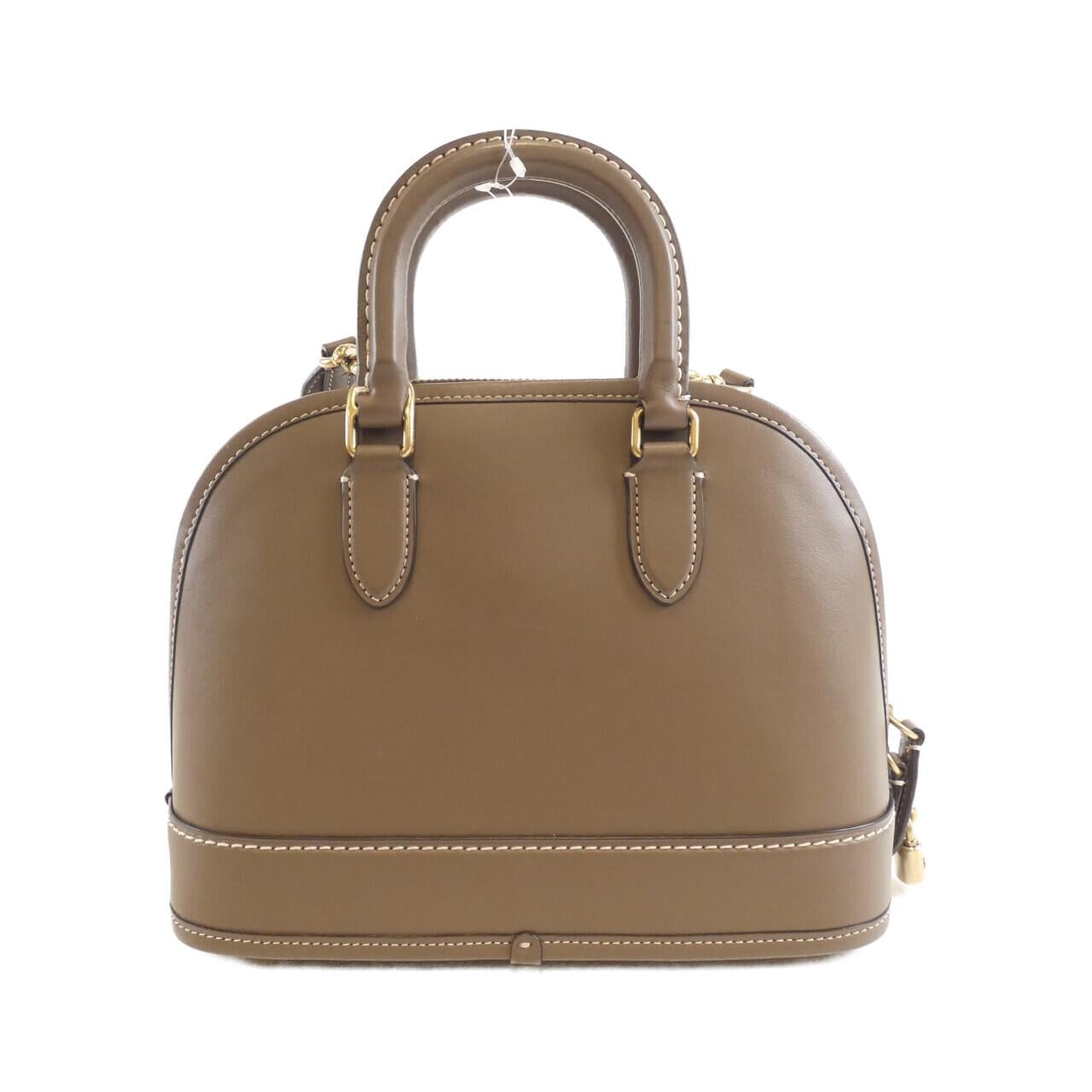 Coach CC411包