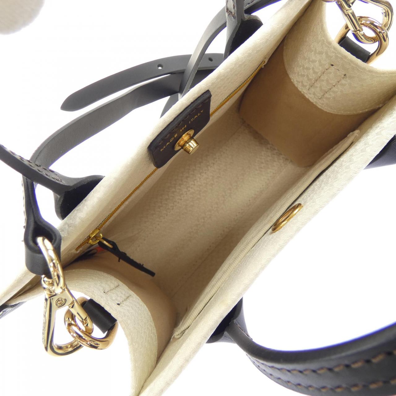 ロベルタ ピエリ ROBERTA PIERI BAG