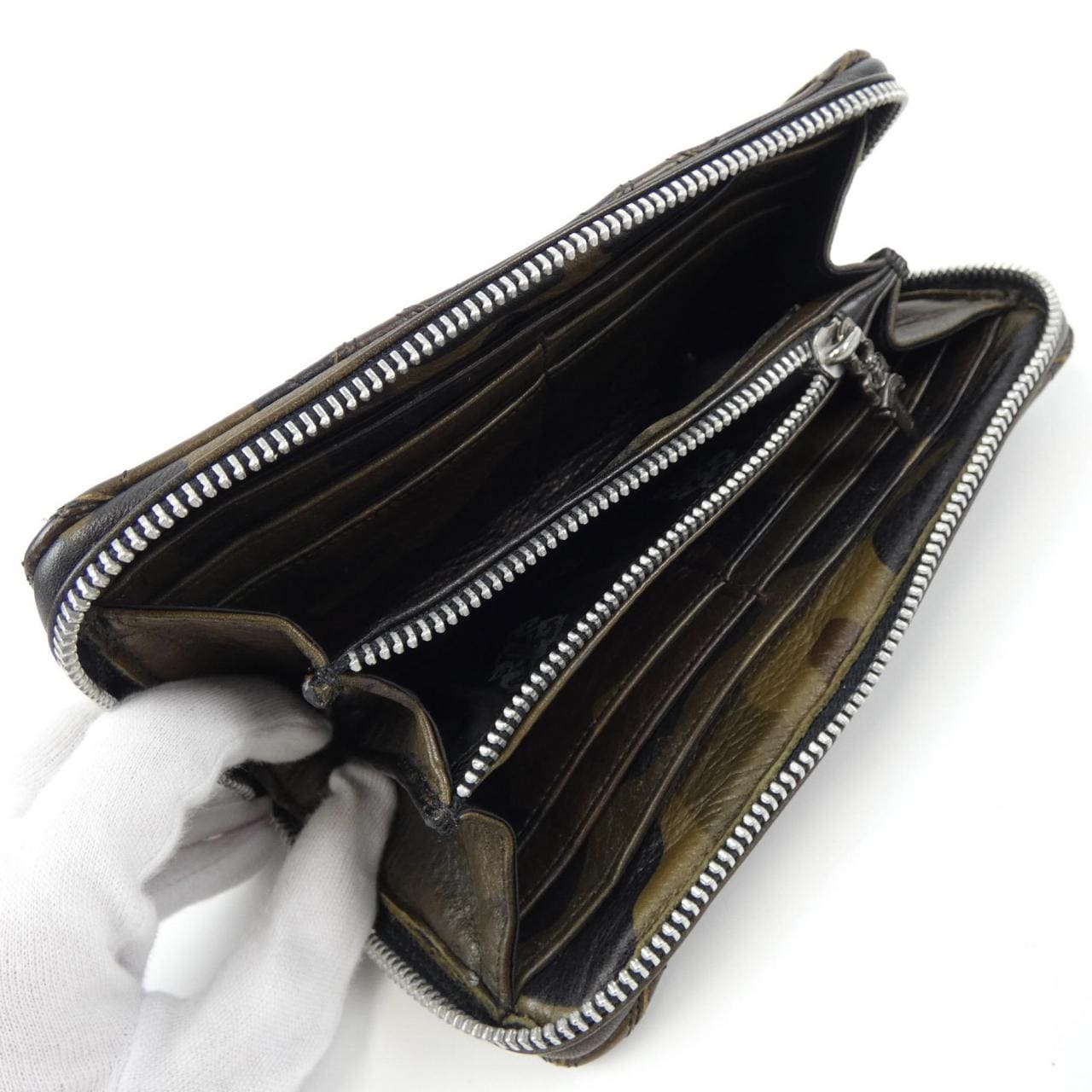 CHROME HEARTS HEARTS WALLET