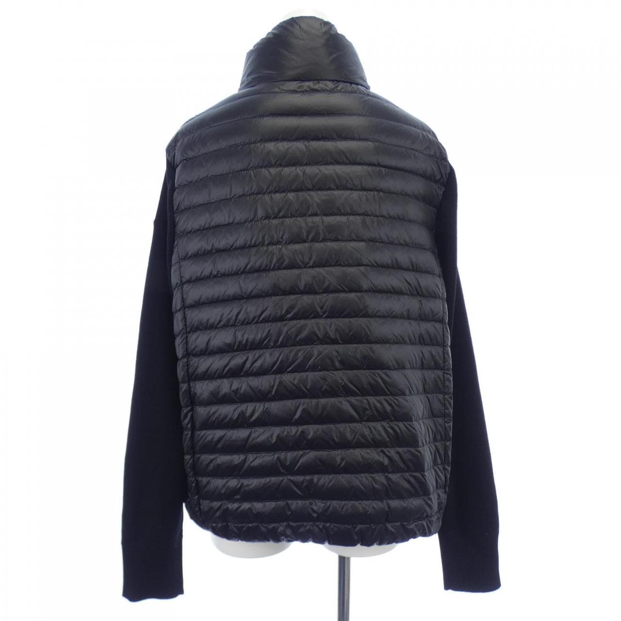 【新品】モンクレール MONCLER ダウンジャケット
