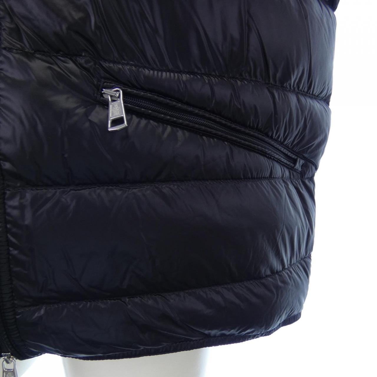 モンクレール MONCLER ダウンベスト