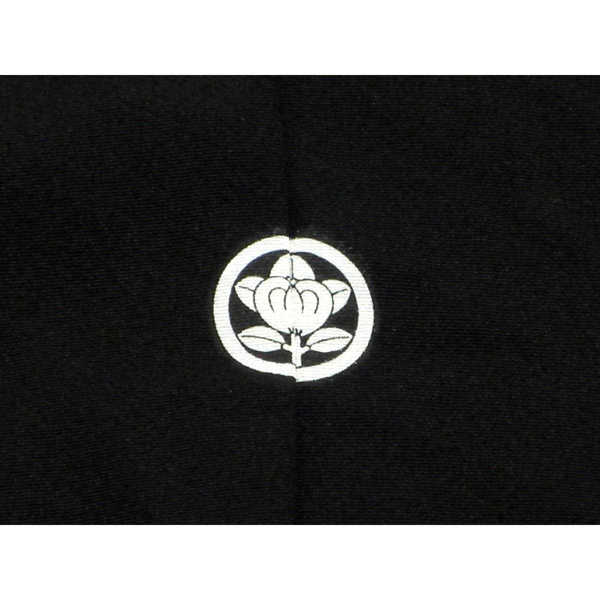 留袖　友禅金彩加工　刺繍入り　丸に橘