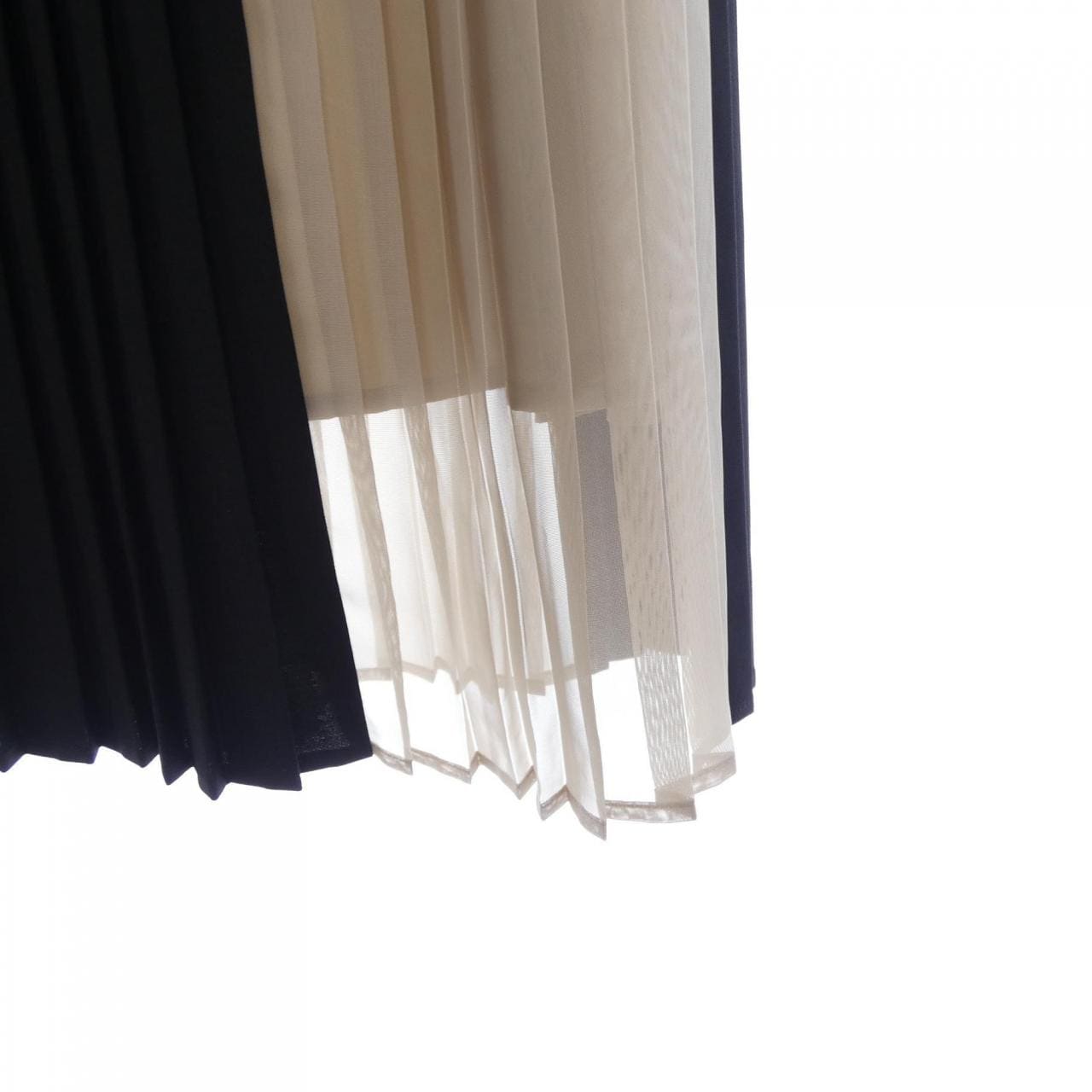 アドーア ADORE 531-3220810 スカート