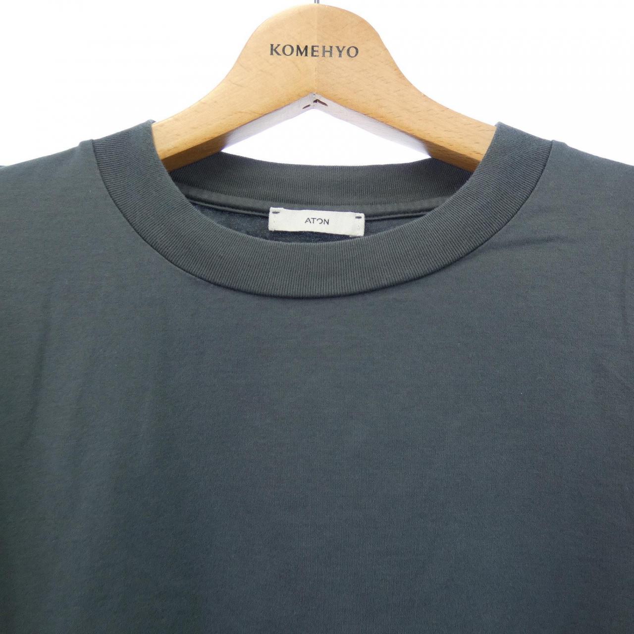 エイトン ATON Tシャツ