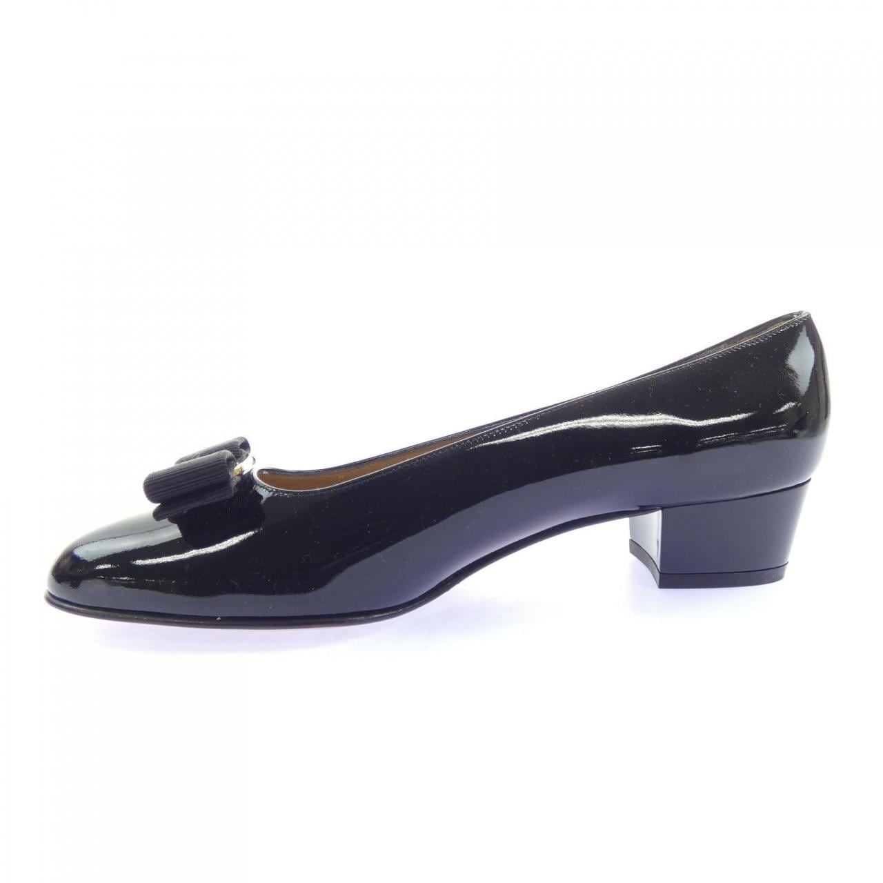 サルヴァトーレフェラガモ SALVATORE FERRAGAMO DB17244 シューズ