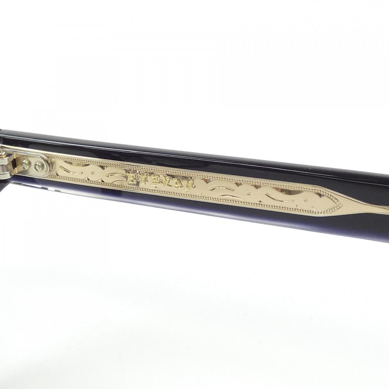 アイヴァン EYEVAN EYEWEAR