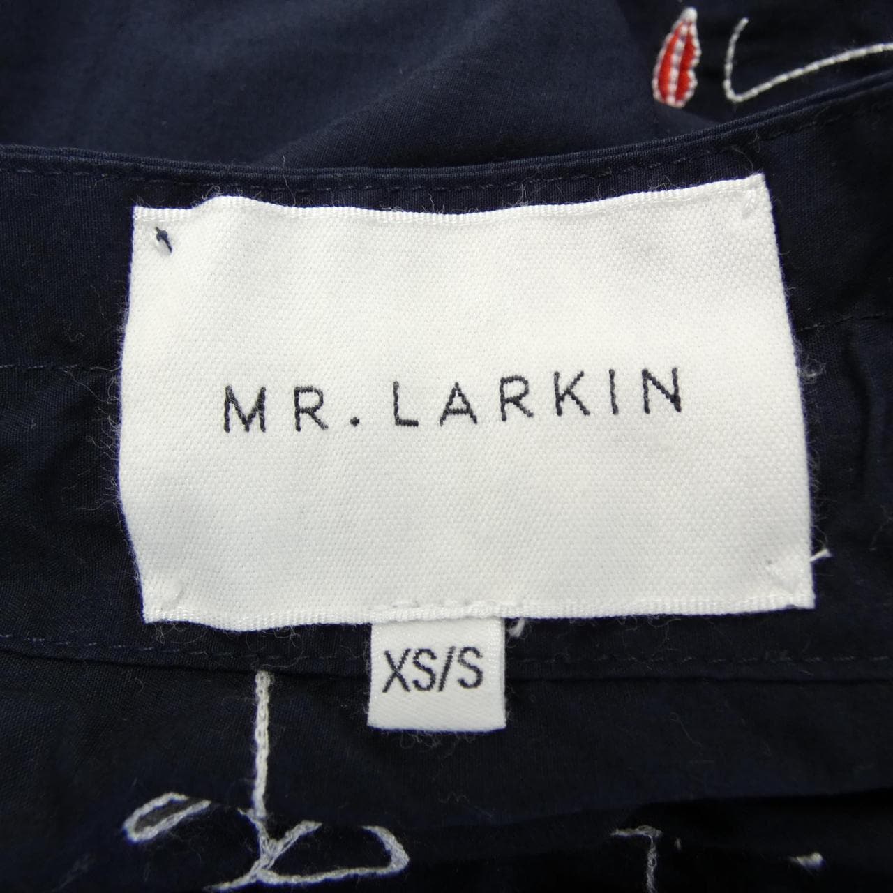 MR.LARKIN スカート