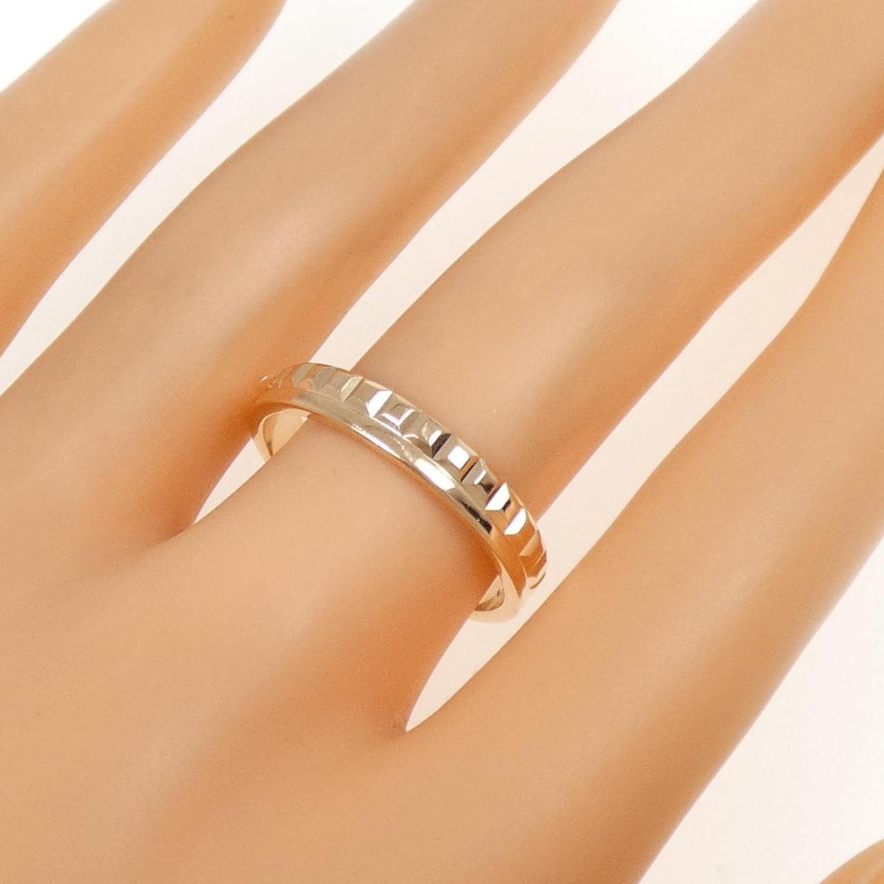 ブシュロン キャトル ラディアント リング