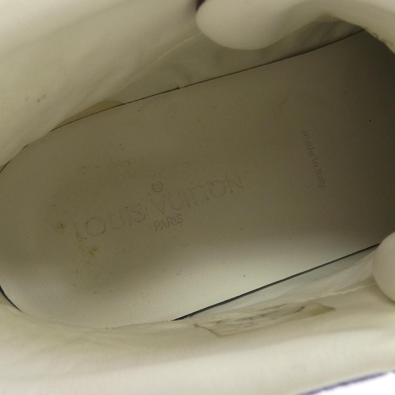 ルイヴィトン LOUIS VUITTON スニーカー