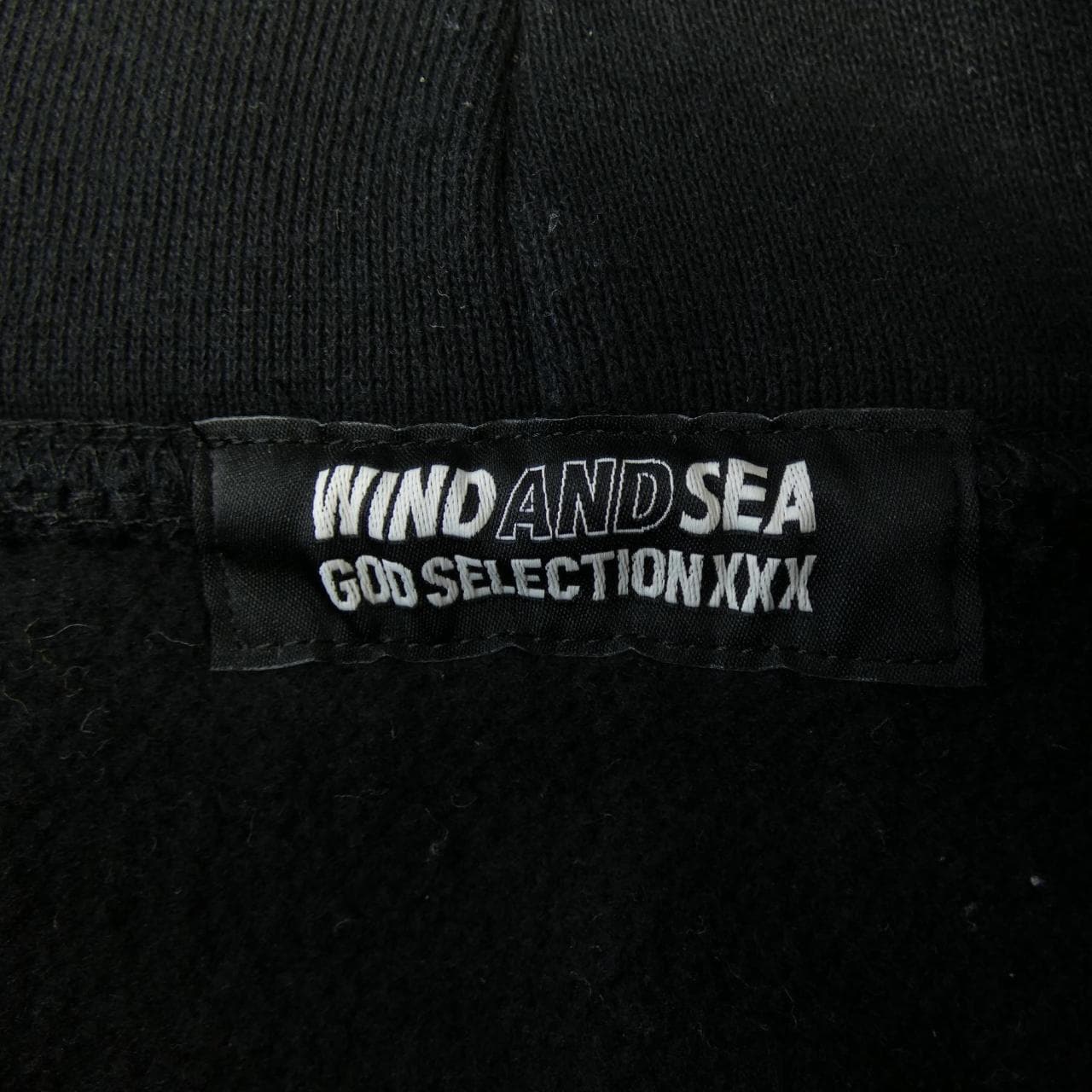 ゴットセレクショントリプルエックス GOD SELECTION XXX WIND AND SEA パーカー