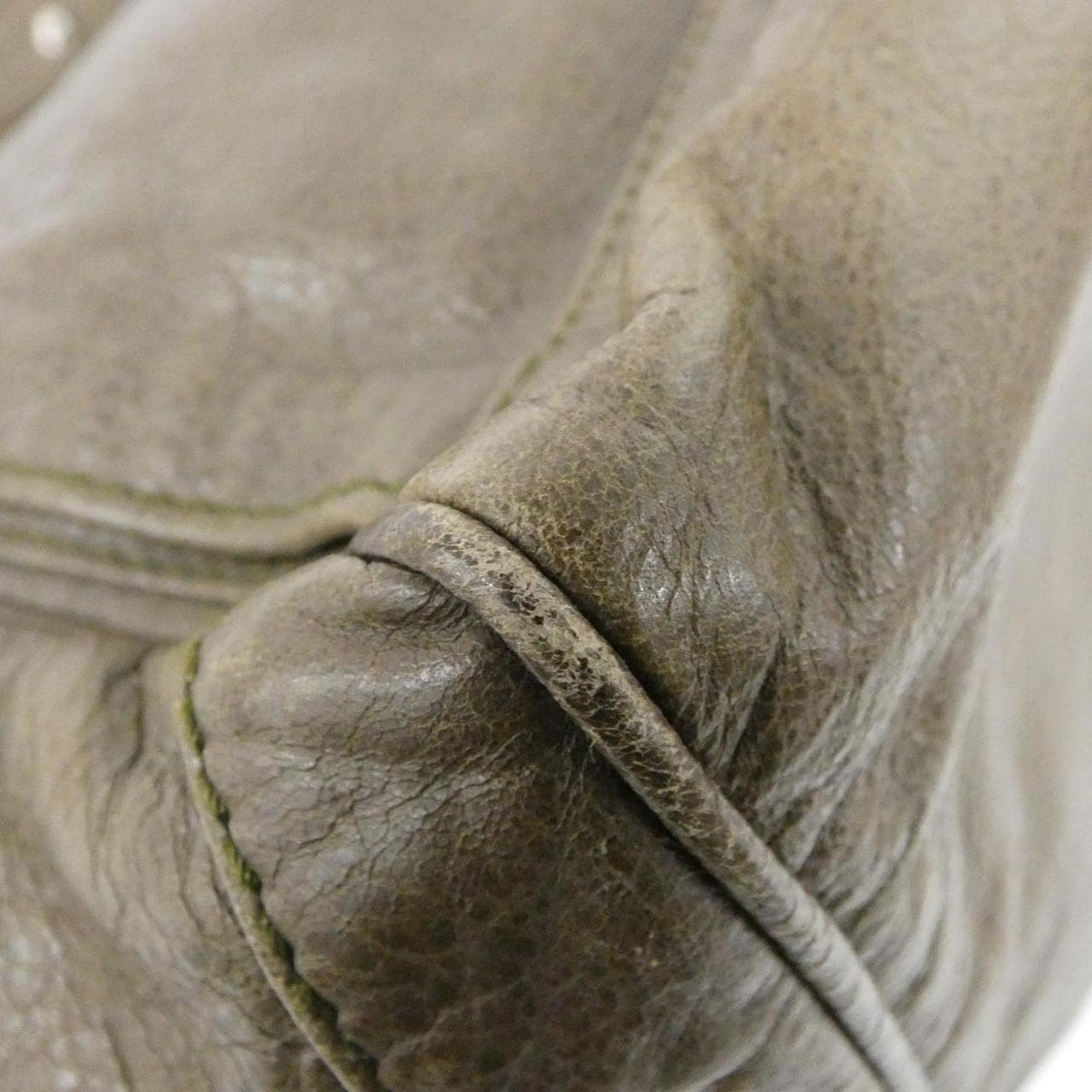 バレンシアガ ザ キューブ 272404 D94J4 バッグ