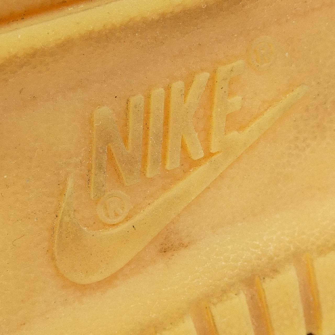ナイキ NIKE スニーカー