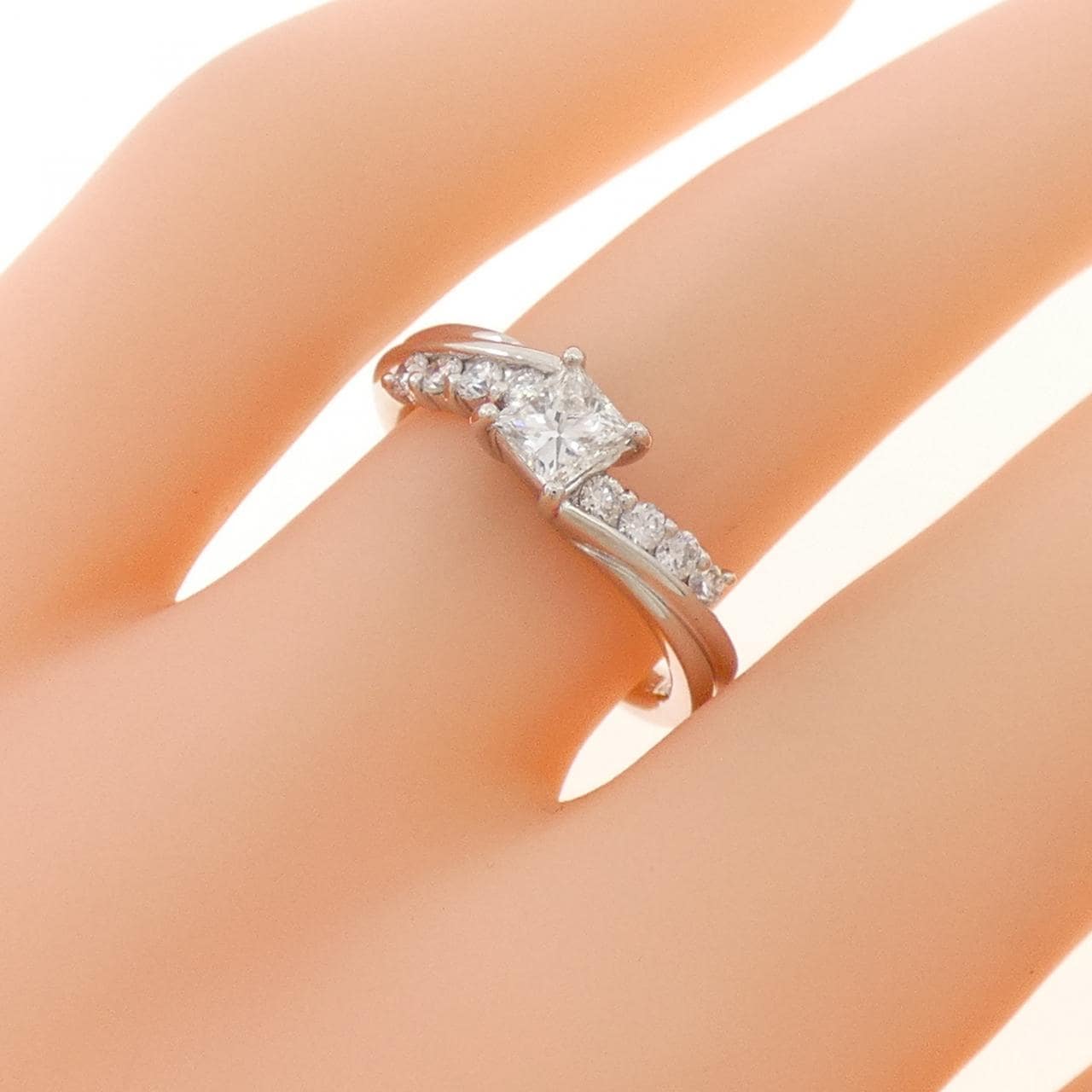 PT900 ダイヤモンド リング 0.326CT