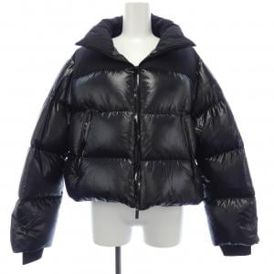 モンクレール MONCLER ダウンジャケット