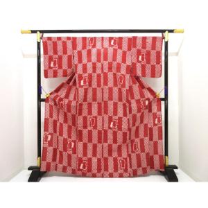 【新品】女ゆかた　絞り加工　Ｆサイズ