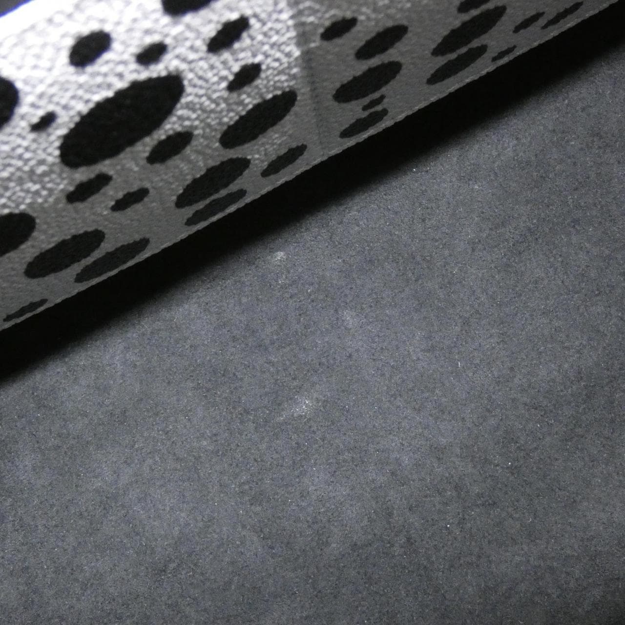 ルイヴィトン トリヨン(LV X YK) オンザゴー MM M46389 バッグ