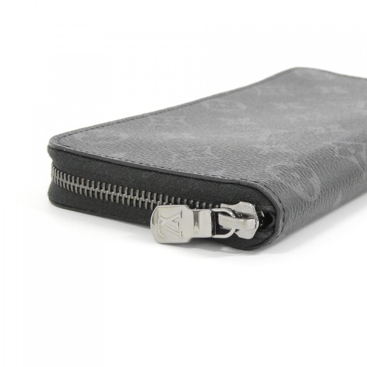 LOUIS VUITTON Monogram Eclipse Zippy Wallet Vertical M62295 Wallet