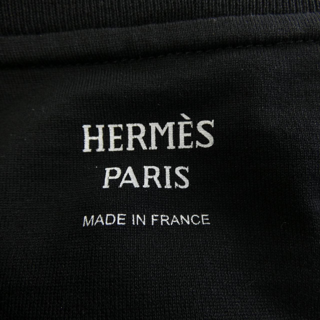 エルメス HERMES FAUBOURG RAINBOW 2E4602DU カルトゥッシュ Tシャツ