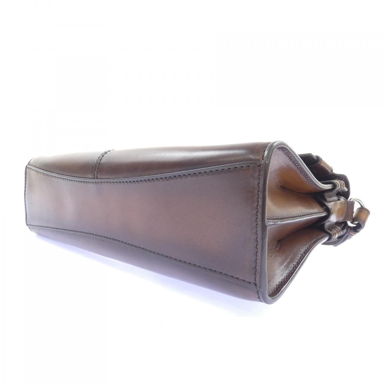 ベルルッティ Berluti アンディクロスボディメッセンジャー BAG