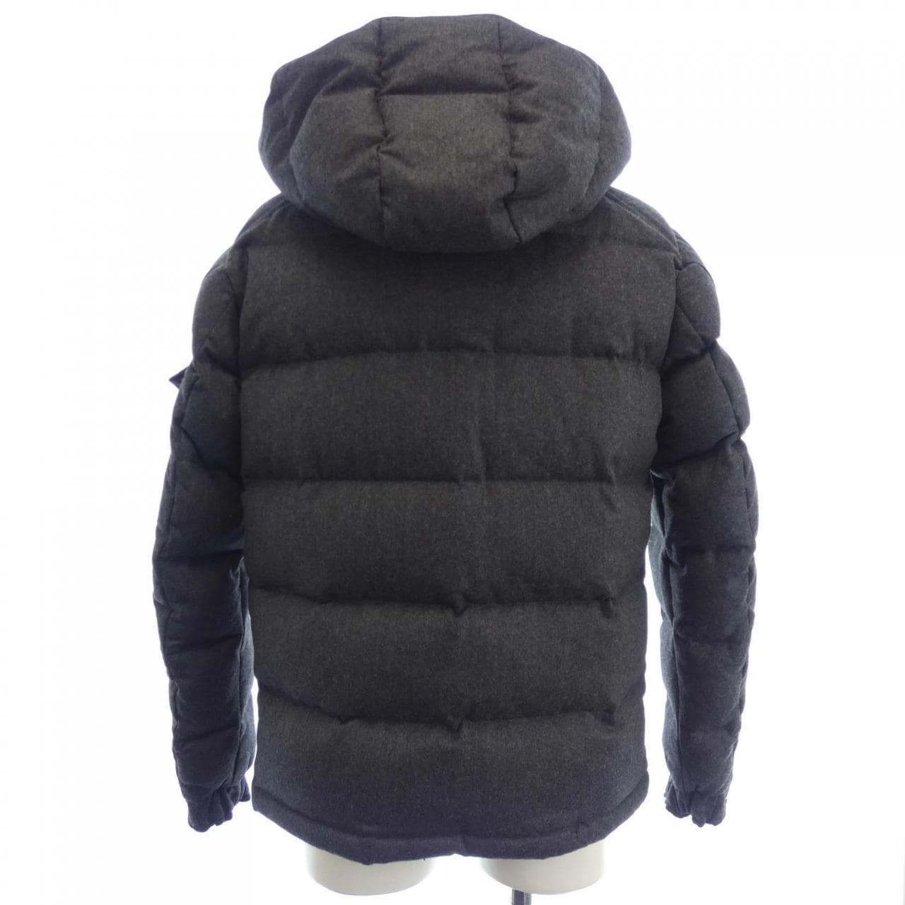 モンクレール MONCLER ダウンジャケット