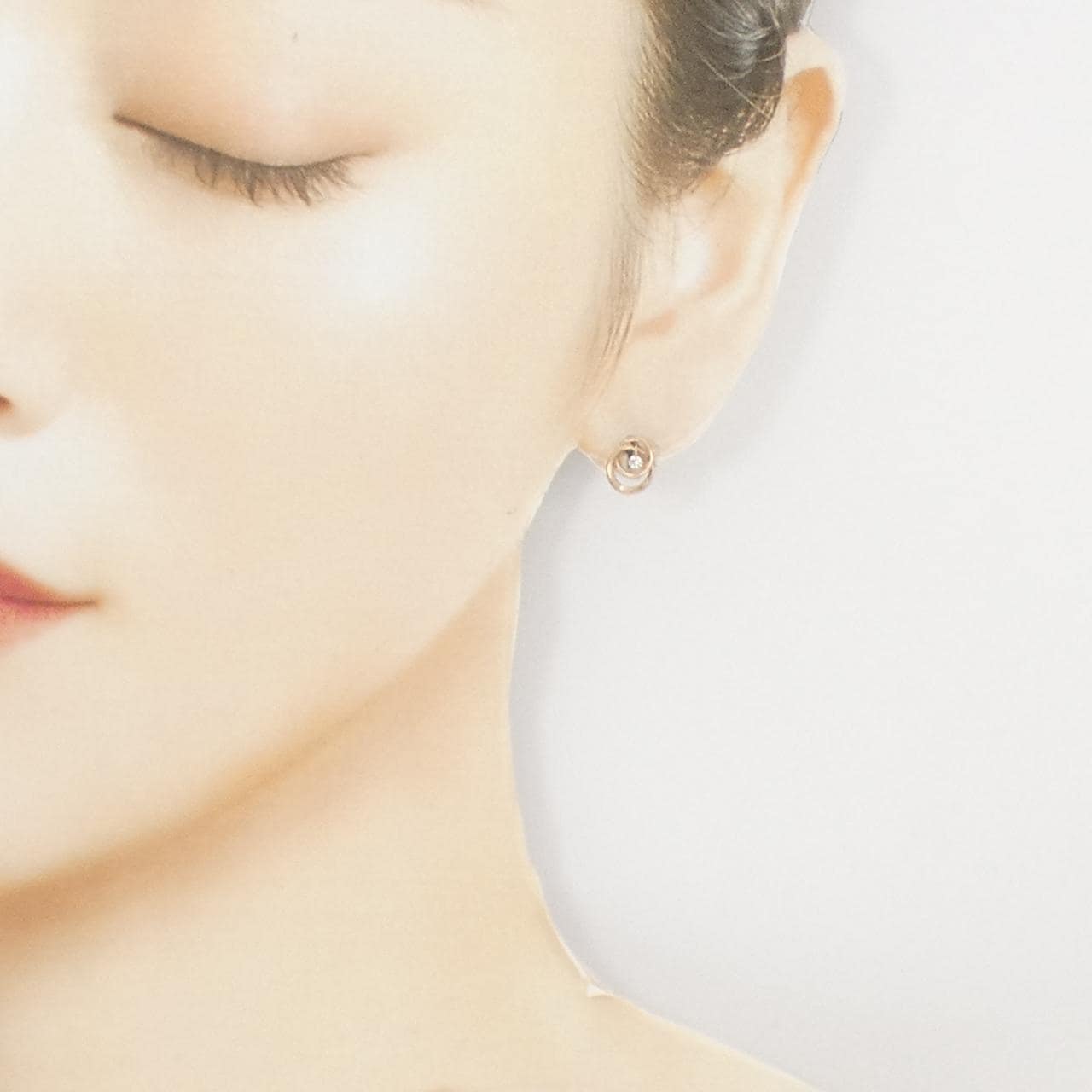 スタージュエリー ダイヤモンド ピアス 0.04CT