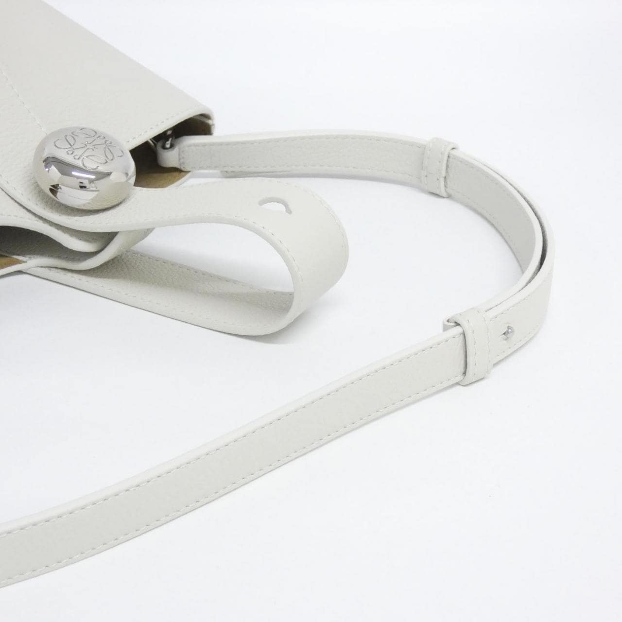 【新品】ロエベ ぺブル バケット ミニ AANBBBMX02 バッグ